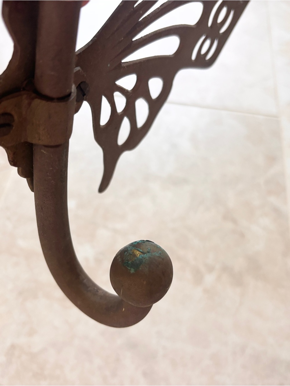 Vintage Large Brass Butterfly Decorative Wall Hook Old World Patina Metal - Picture 7 of 9